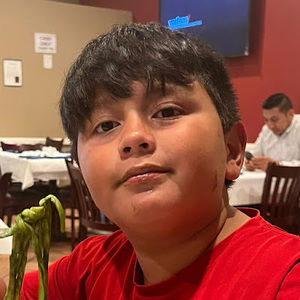 Meet your Posher, Raquel